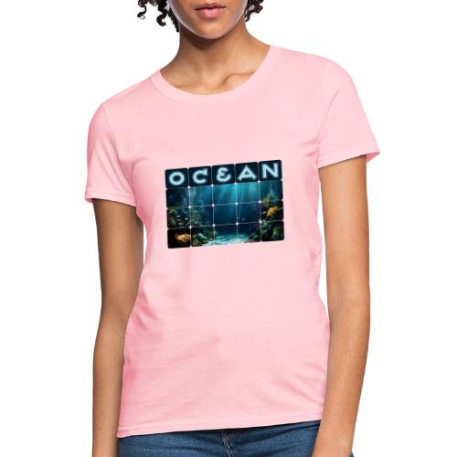 Ocean: Rainbow Reef Life - Women's T-Shirt