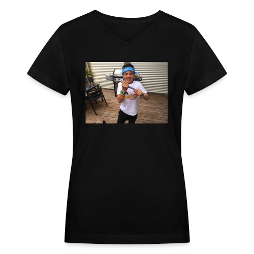 IMG 4560 - Women's V-Neck T-Shirt