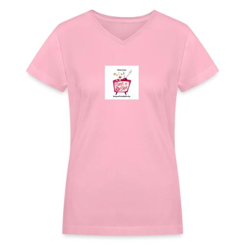sassnsips com team lisa - Women's V-Neck T-Shirt