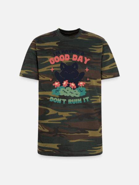 I'm Having a Good Day - Unisex Camo Tee - green camo