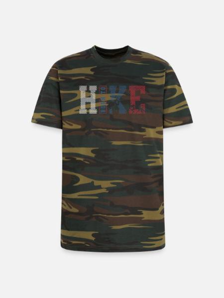 Tokyo Bold Rope Text Distressed - Unisex Camo Tee - green camo