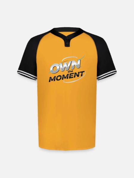 Own the Moment Metallic Logo - Augusta Sportswear Men's Cutter Henley Jersey - gold/black