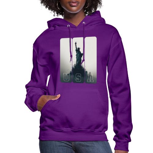 USA: Liberty Rising Over Manhattan - Women's Hoodie