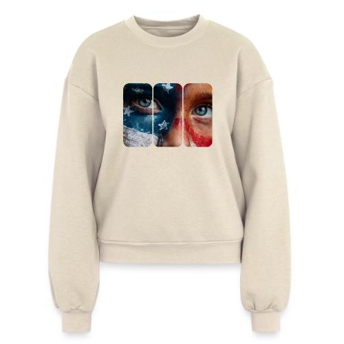 USA: Star-Spangled Glance - Women's Fleece Crewneck Sweatshirt