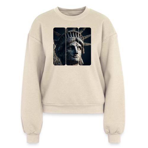 USA: Liberty in Shadows - Women's Fleece Crewneck Sweatshirt