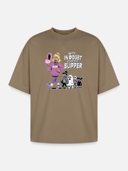 Minimal Slipper Mom - Oversized Unisex Short Sleeve Sweatshirt - light brown