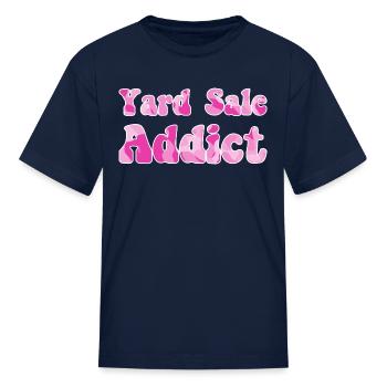 Yard Sale Addict pink camo - Kid's T-Shirt - navy - Front