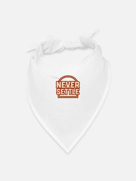 Never Settle Retro Badge Tee - Bandana - white