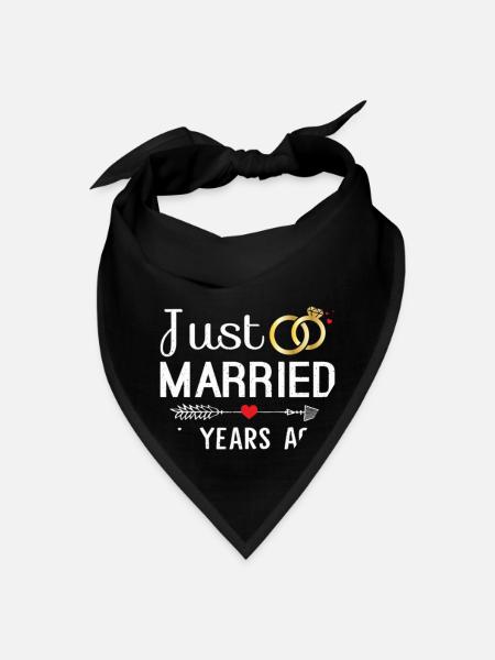 Just Married 6 Years Ago Couple 6th Anniversary - Bandana - black - Front