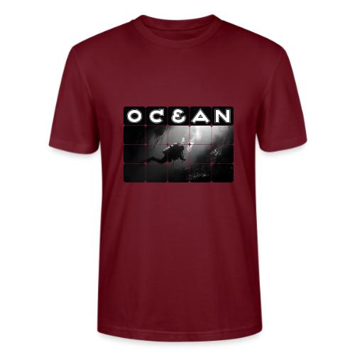 Ocean: Monochrome descent of a scuba diver - Stanley/Stella Crafter Unisex Organic T-Shirt