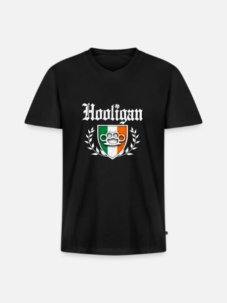 Irish Hooligan Crest vintage distressed look - Men's Premium Organic V-Neck T-Shirt - black