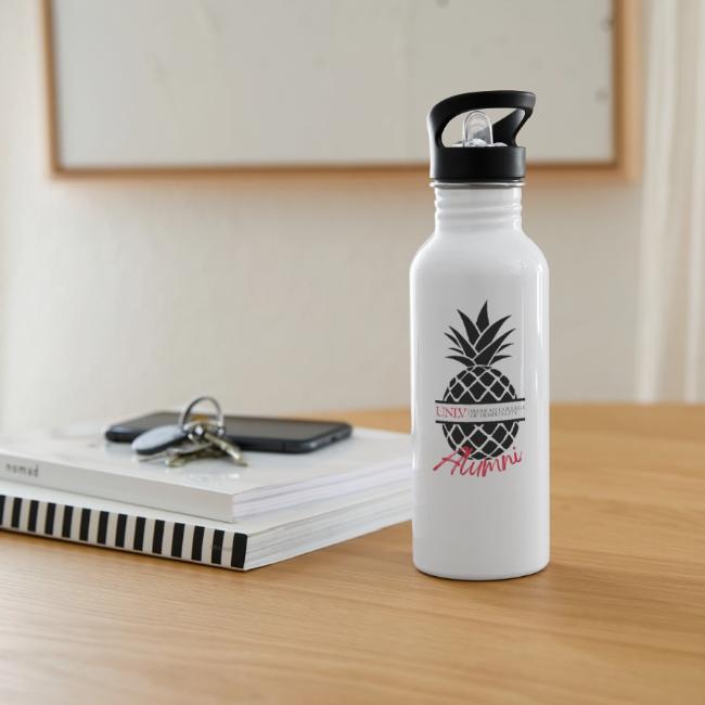 Alumni Pineapple Graphic