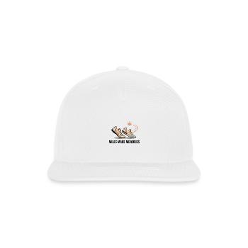 Miles Make Memories Sneakers Sunset - Snapback Baseball Cap - white - Front
