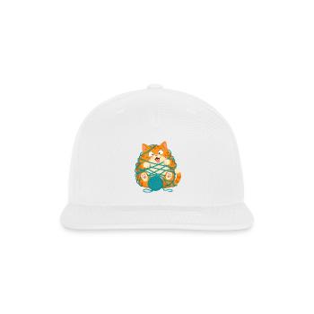 Cozy Cat in Yarn Ball - Snapback Baseball Cap - white - Front