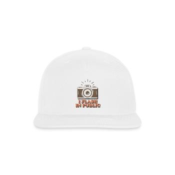 I Flash In Public Funny Photographer - Snapback Baseball Cap - white - Front