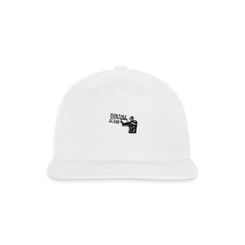 hunting Keeps Life Exciting - Snapback Baseball Cap - white - Front