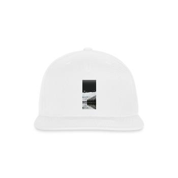 Monochrome Lake Landscape - Snapback Baseball Cap - white - Front