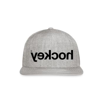 Hockey Backwards In A Black Font - Snapback Baseball Cap - heather gray - Front