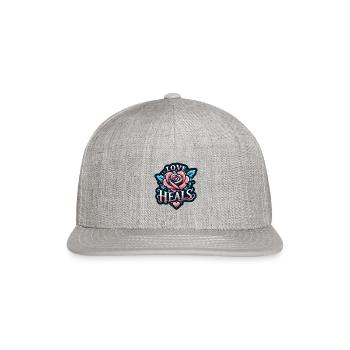 Love heals - Snapback Baseball Cap - heather gray - Front
