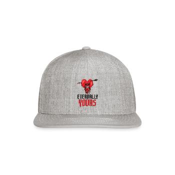 Eternally Yours Broken Heart - Snapback Baseball Cap - heather gray - Front