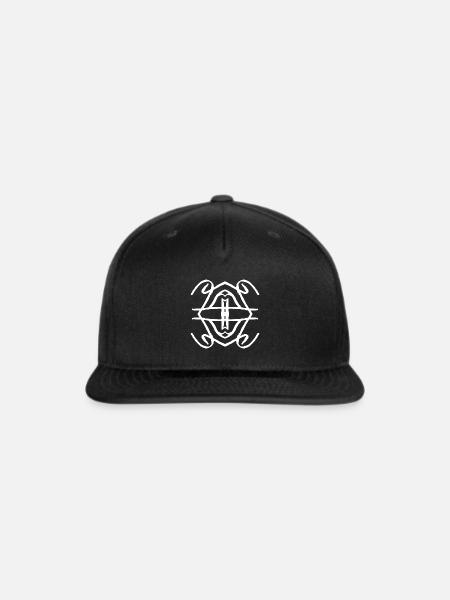 isolation - Snapback Baseball Cap - black
