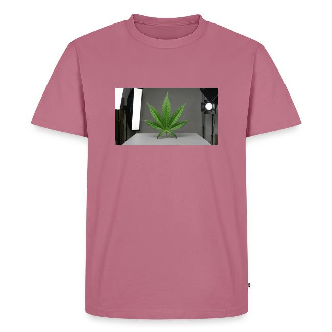 ***CANNABIS LEAF TEE***
