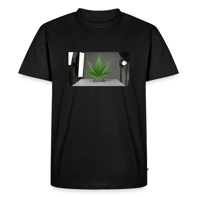 ***CANNABIS LEAF TEE***