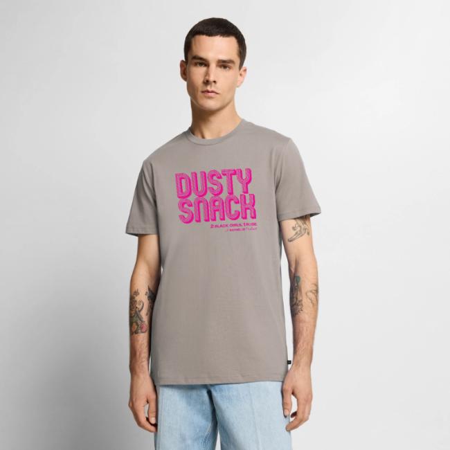 Dusty Snack