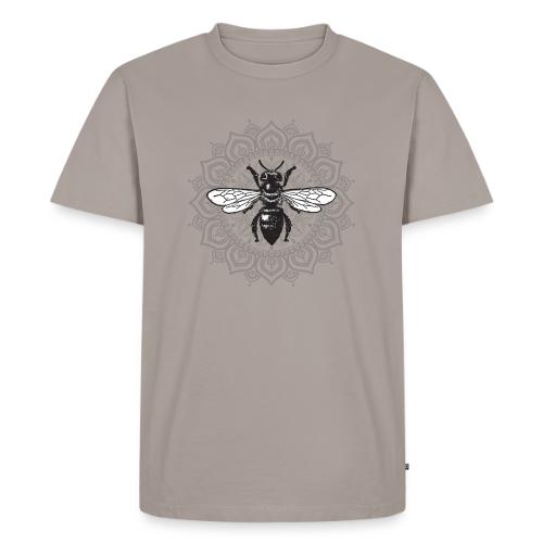 Queen Bee - Men's Premium T-Shirt