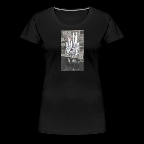 Altar - Women's Premium T-Shirt