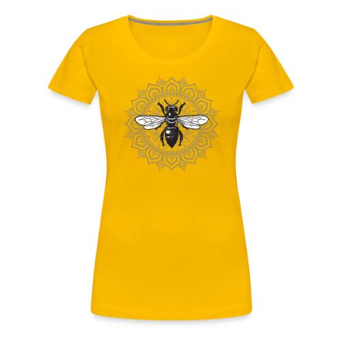Queen Bee - Women's Premium T-Shirt