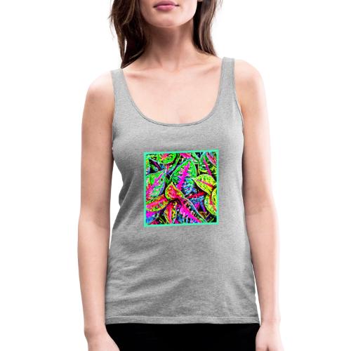 Vibrant Nature ChicLeaf Pattern - Women's Premium Tank Top