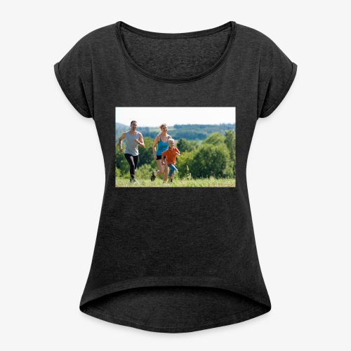 Happy United Family Running In The Meadow - Women's Roll Cuff T-Shirt