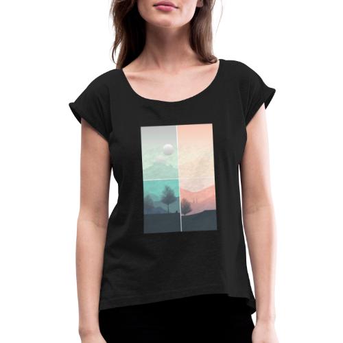 Travelling through the ages - Women's Roll Cuff T-Shirt